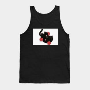 Gato negro jugando con rosas Tank Top